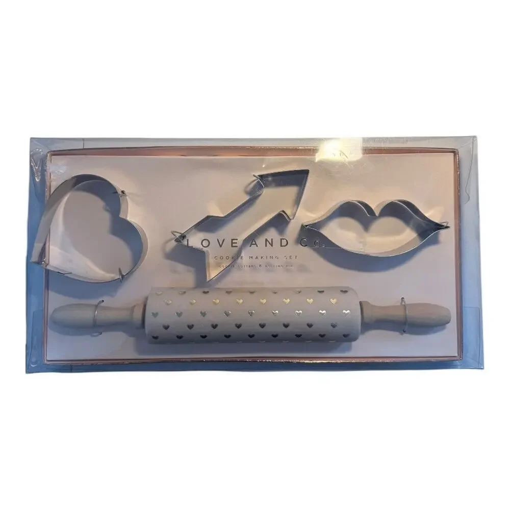 NEW West Emory Love Cookie Cutter Set Heart Arrow Lips‎ Valentine's Day 4pc